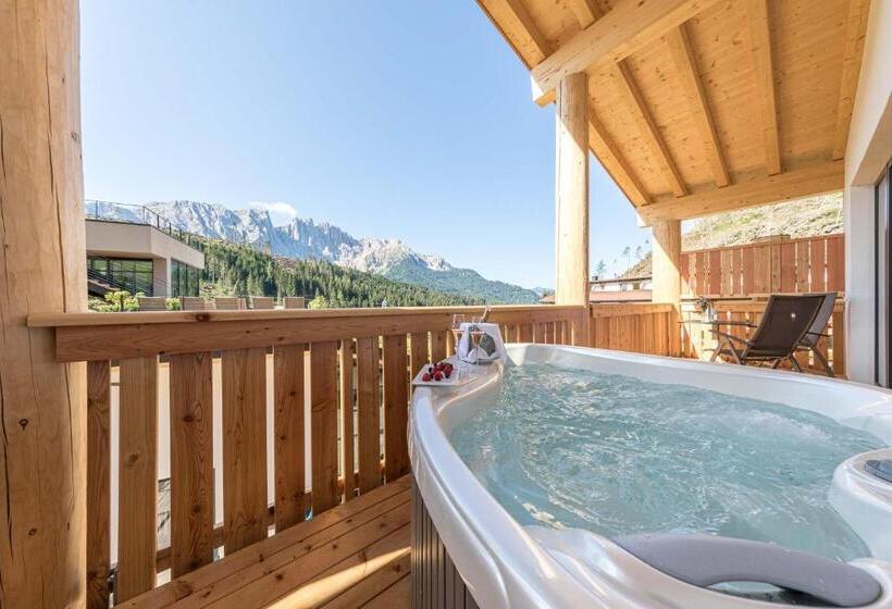 סוויטה עם ג'קוזי, Moseralm Dolomiti Spa Resort