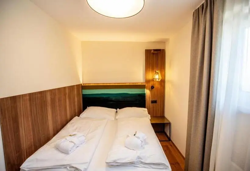 Sviitti Puutarhanäkymä, Moseralm Dolomiti Spa Resort