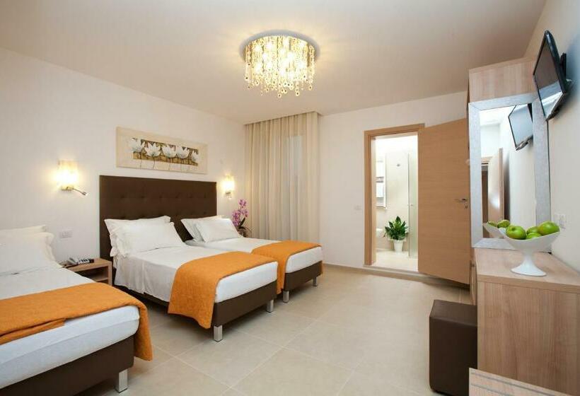 Номер Стандарт Трехместный, Ristorante Cesare