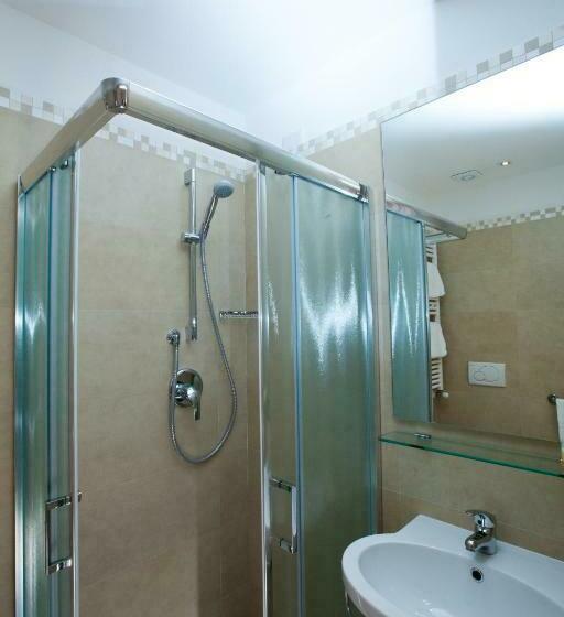 Номер Стандарт Трехместный, Ristorante Cesare