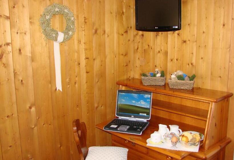 חדר סטנדרט לשלושה, Villa Gaia