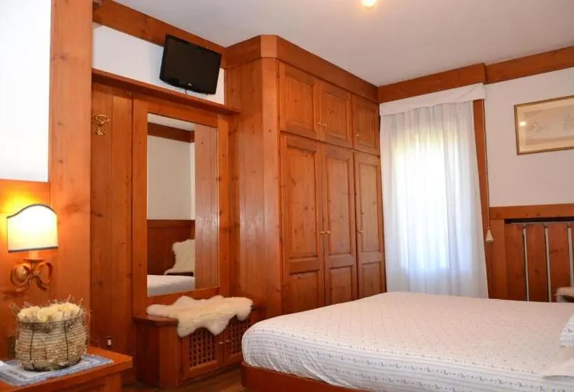 Standard Kolmen Hengen Huone, Villa Gaia