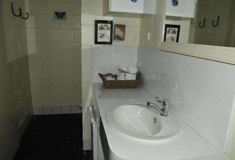 스탠다드 룸, Kookaburra Motel Yungaburra