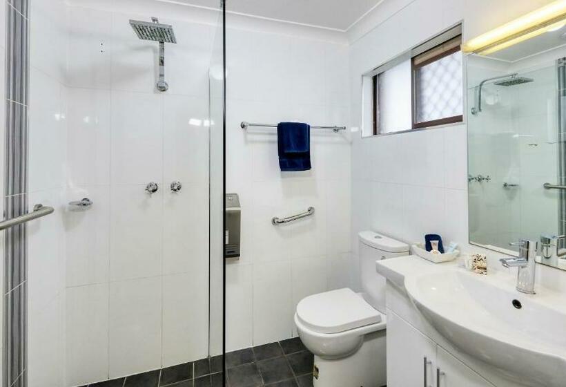 اتاق استاندارد, Forest Lodge Motor Inn & Restaurant