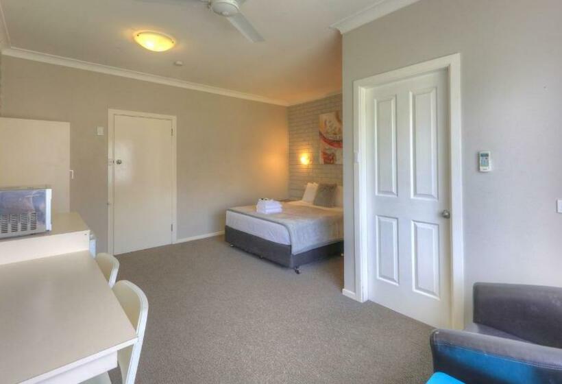 חדר סטנדרט, Hilldrop Motor Inn