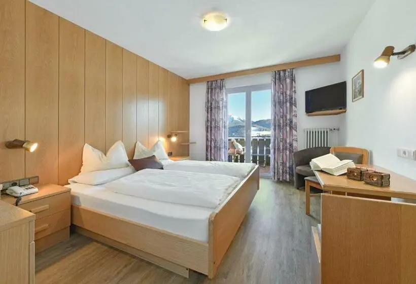 Standard-huone Vuoristonäkymä, Panoramahotel Obkircher