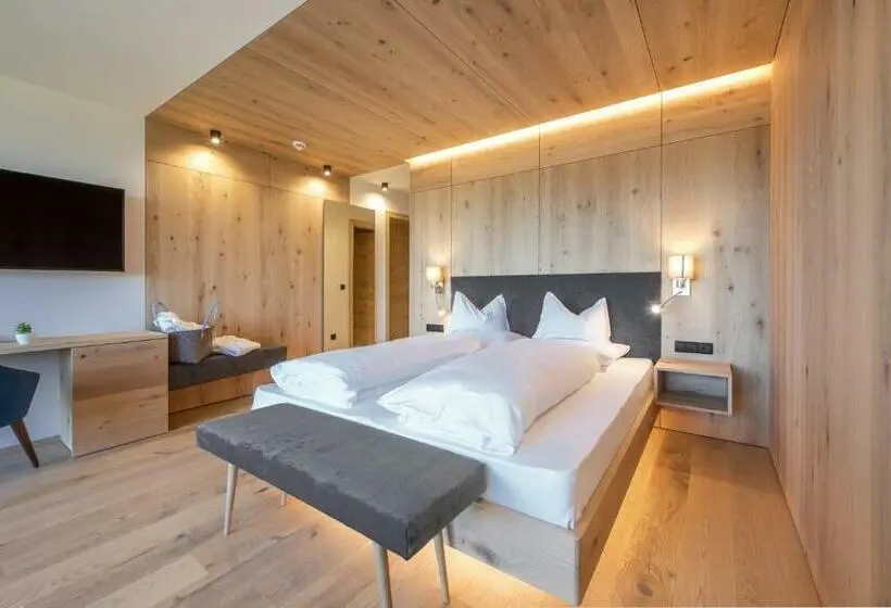 Sviitti Vuoristonäkymä, Panoramahotel Obkircher