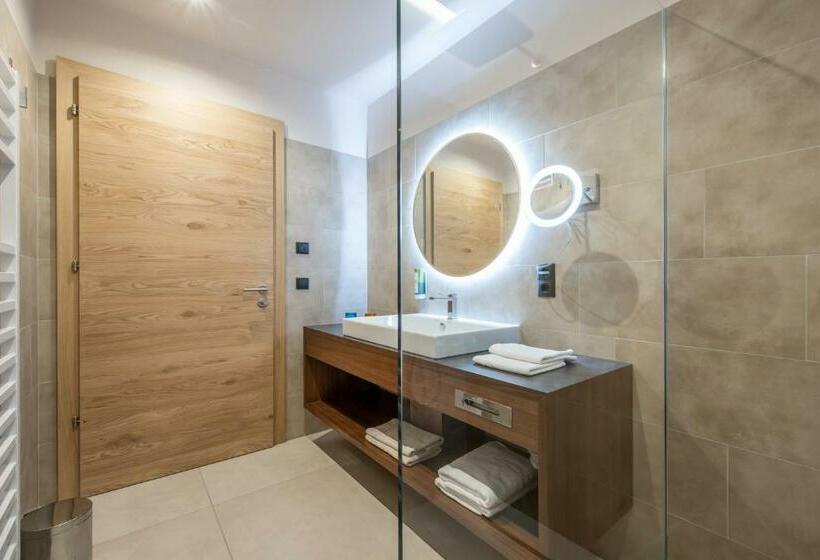 Люкс Вид на Горы, Panoramahotel Obkircher