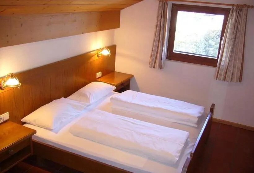 Huoneisto 3 Makuuhuonetta, Residence Silvester