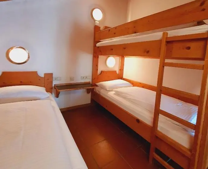 Huoneisto 2 Makuuhuonetta, Residence Silvester