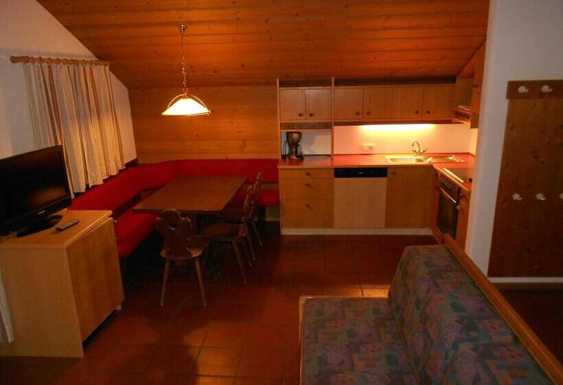 شقة غرفتين, Residence Silvester