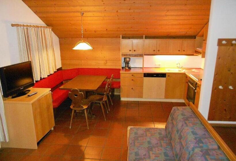 شقة غرفتين, Residence Silvester