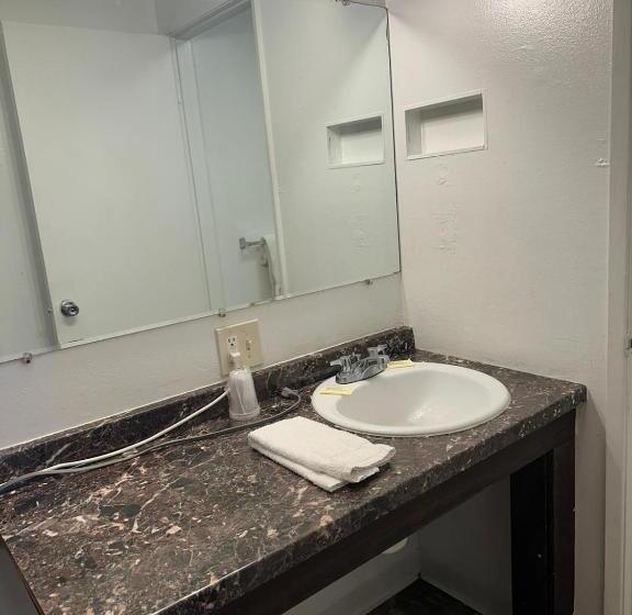 Семейный Номер, Rama Inn