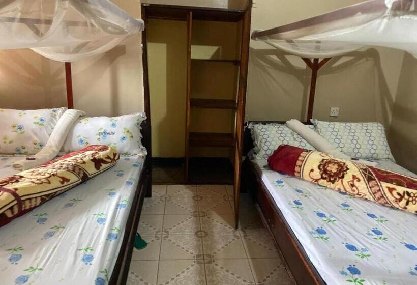 غرفة قياسية, Nzimano Hostel