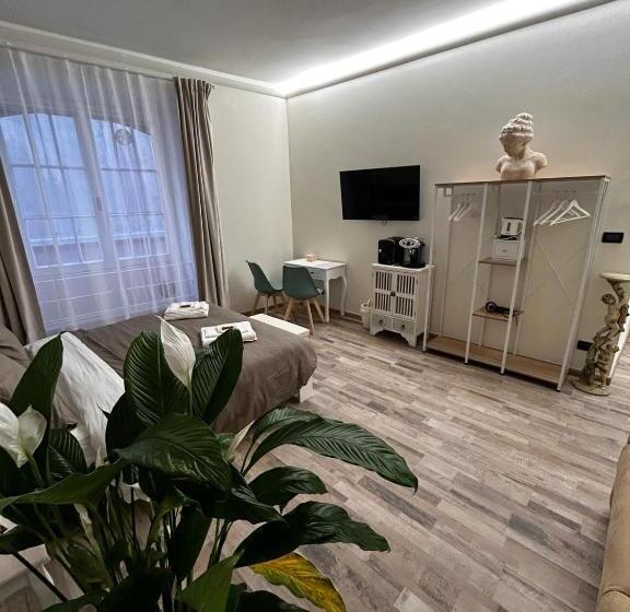 Dört Kişilik Standart Oda, Le Colonne Di San Luca Affittacamere