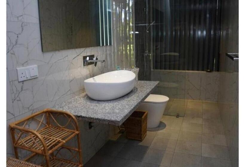 キングサイズベッドのスタンダードルーム, Villa Blue Lotous