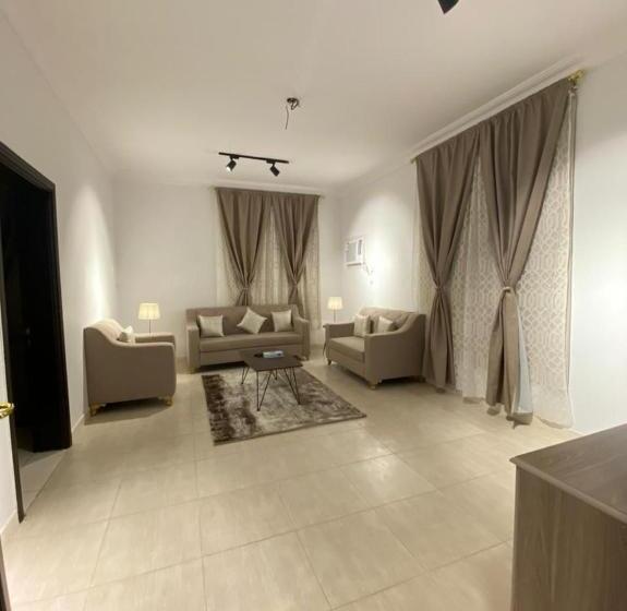 سوییت, نايتس للوحدات المفروشة