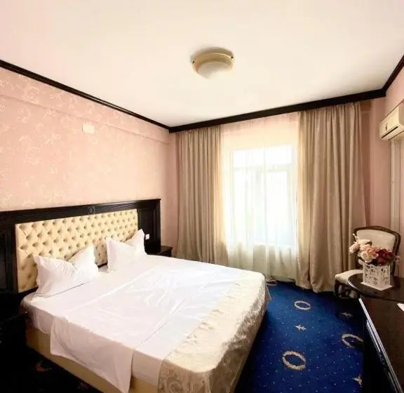 Standard-huone, Ambasador