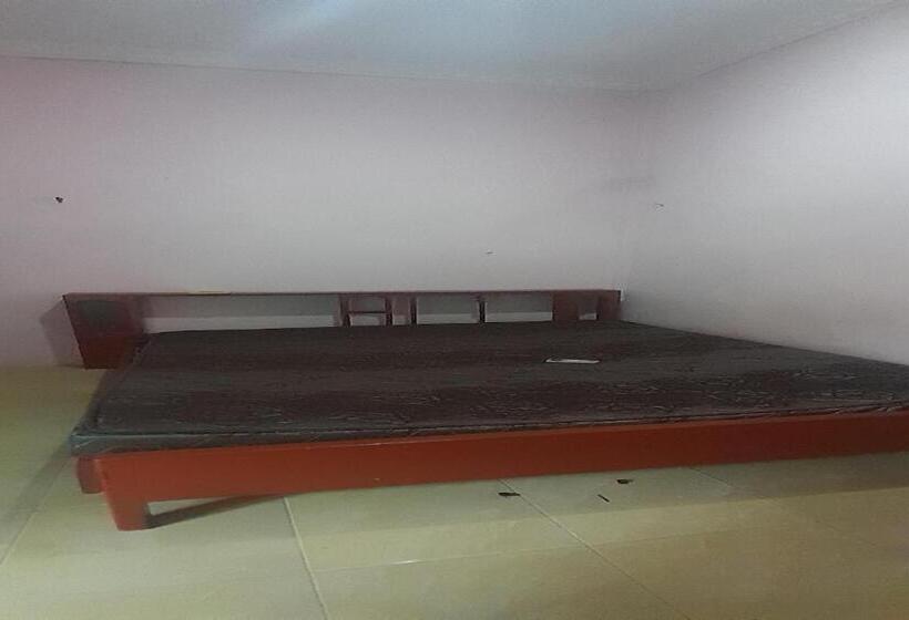 스탠다드 룸, Spot On 93851 Fermansio Homestay 1