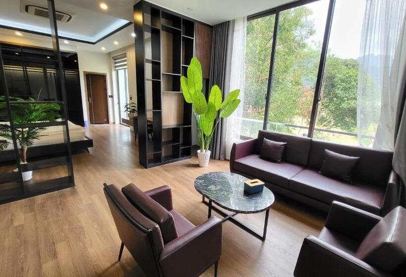 اتاق استاندارد با تراس, Lotus Premium Lodge