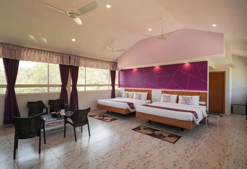ペントハウスルーム, Mgm Whispering Winds Yelagiri