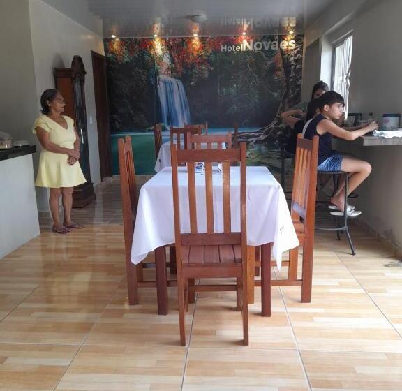 Family Suite, Novaes