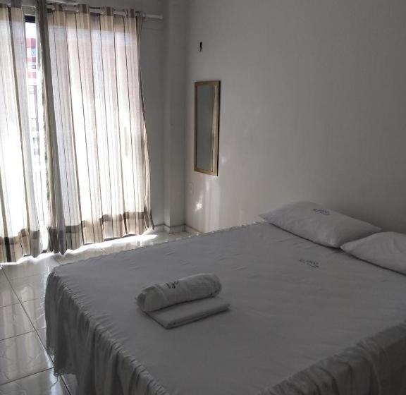 Family Suite, Novaes