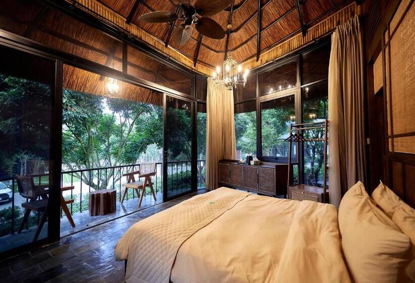 اتاق استاندارد با بالکن, Punna Ecolodge đại Lải