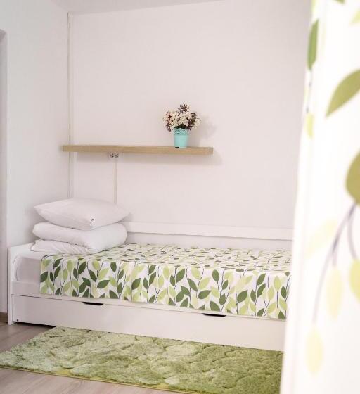 Семейный Номер, Pensiunea Club Dioda