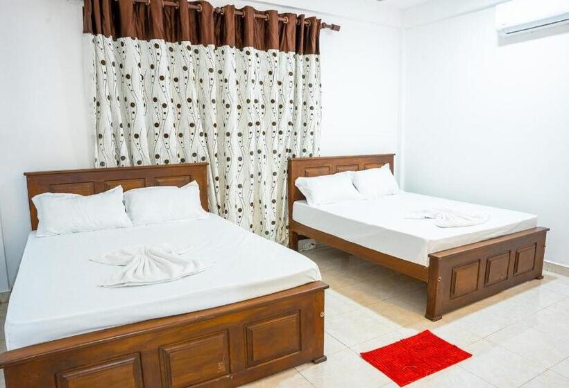 Quarto standard, Udawalawe Elegant Hostel