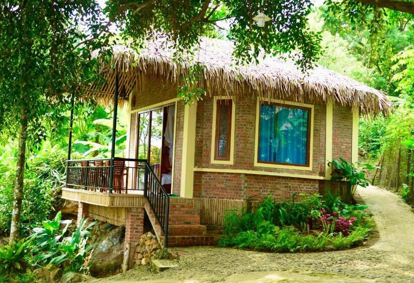 اتاق لوکس سه تخته, Pù Luông Happy Home