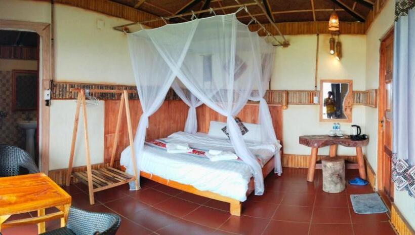 بانگلوی استاندارد, Pù Luông Happy Home