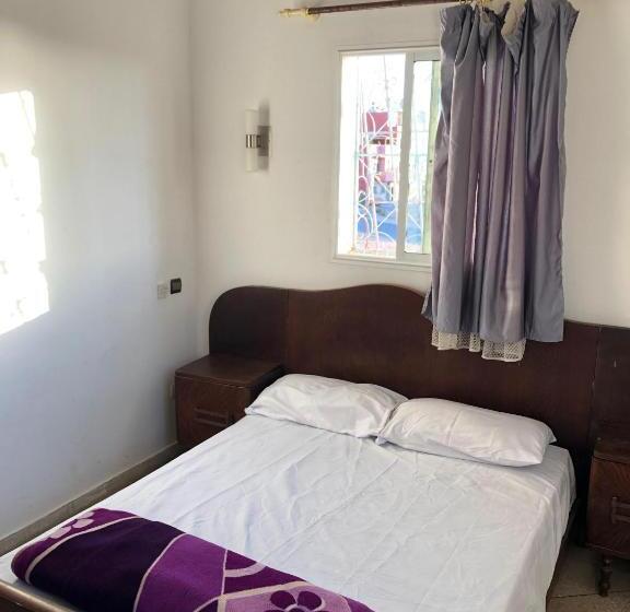 Кровать в Общей Комнате, Oceana Surf House