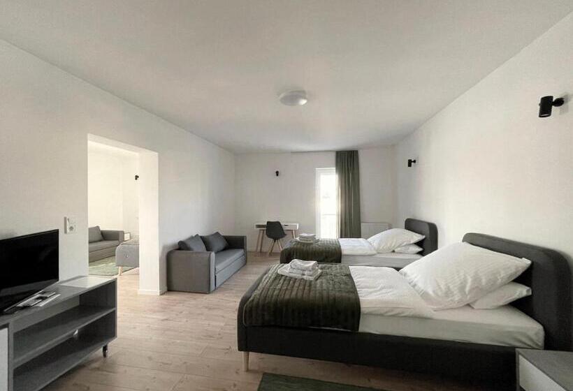 اتاق راحتی سه تخته, Board Inn Haus Regensburg