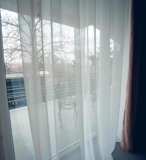 اتاق لوکس, Apart4you