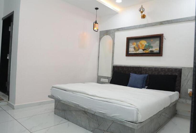 חדר דלוקס, Hari Home Stay