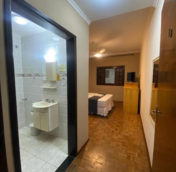 Номер Стандарт, Soares Camargo