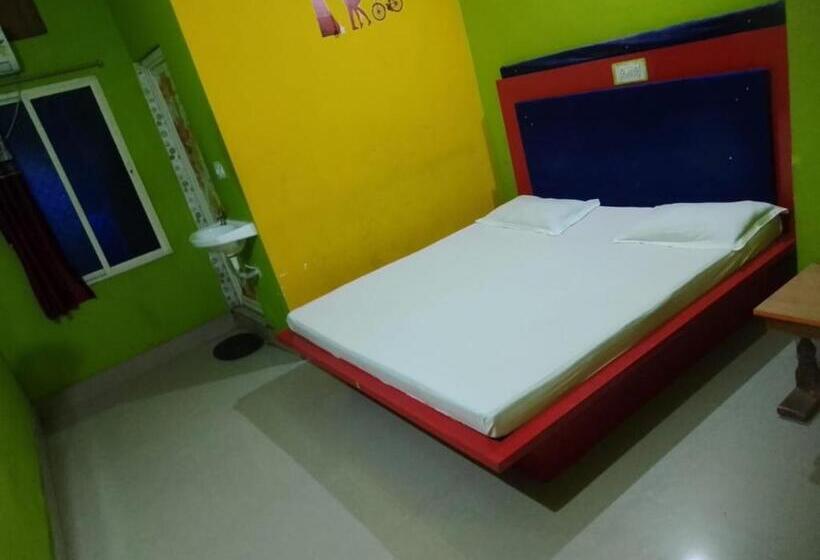 اتاق لوکس, Sun Plaza Near Konark Sun Temple  Couple Friendly Best Choice Of Travellers