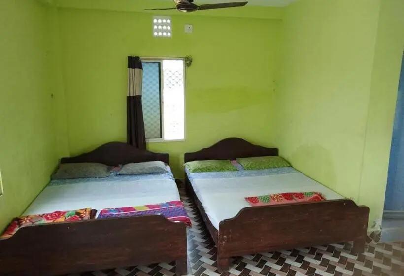Standard Kolmen Hengen Huone, Sun Plaza Near Konark Sun Temple  Couple Friendly Best Choice Of Travellers
