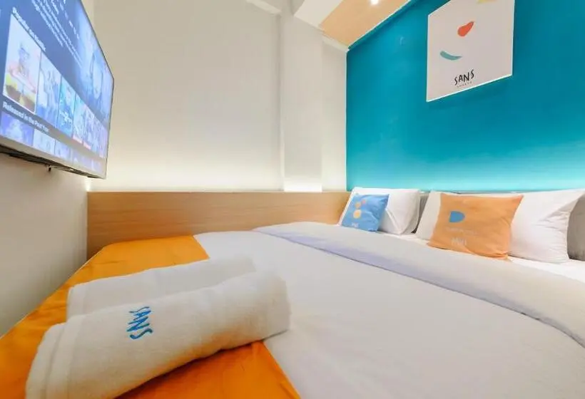 デラックスルーム, Sans Hotel Pesona Bekasi