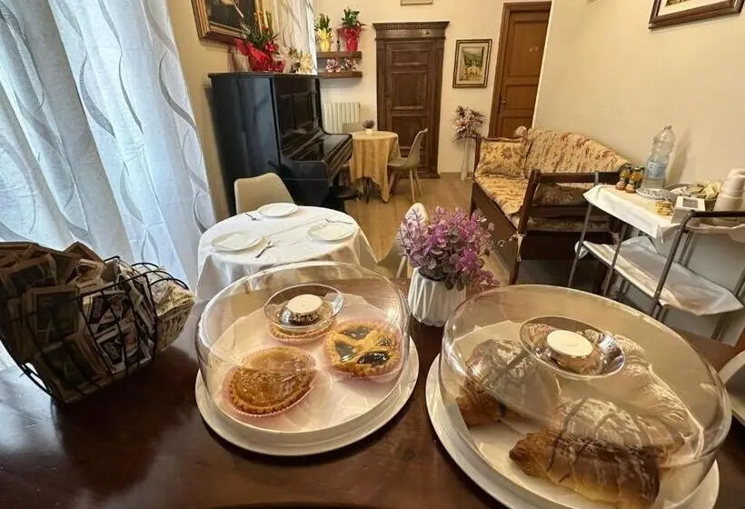 スタンダードルーム, B&b Palazzo Sassatelli