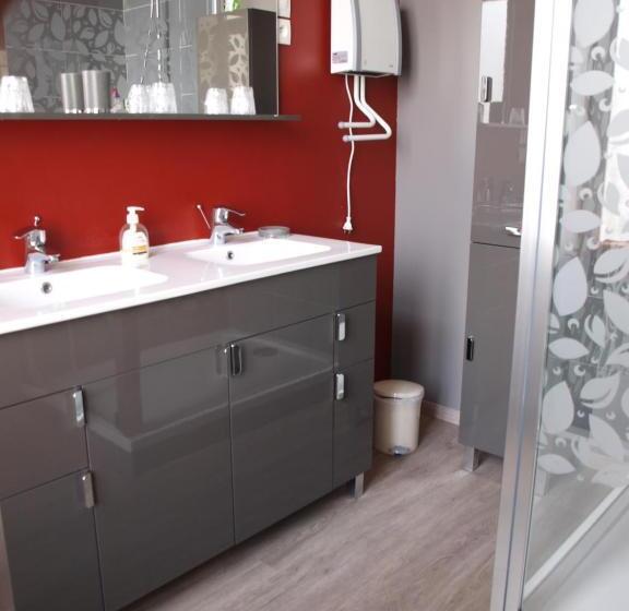 패밀리 룸, Le Reve Bleu