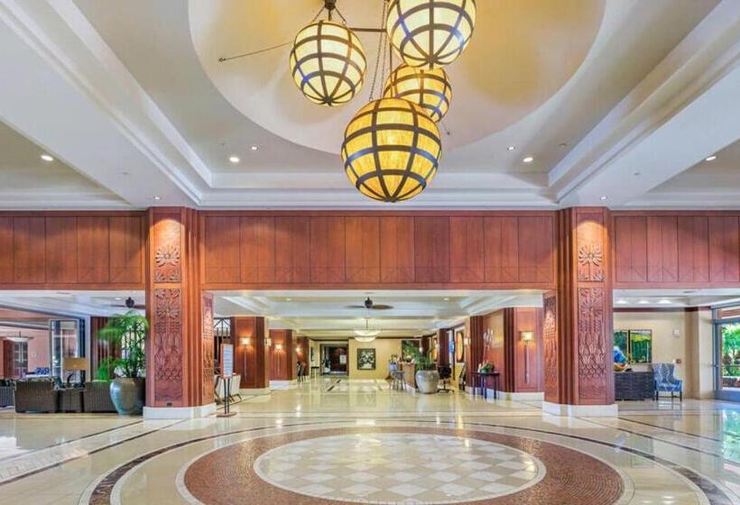Люкс 2 Спальни, Honua Kai Resort And Spa By Maui Resort Rentals