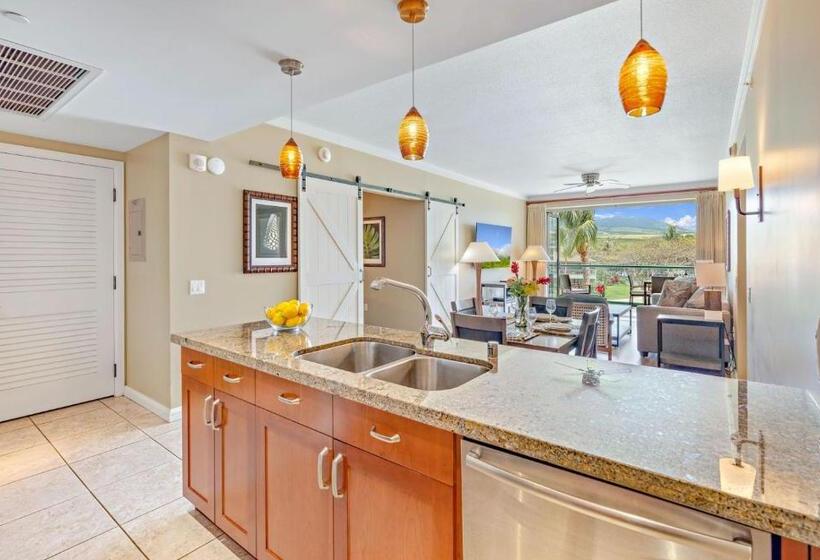 جناح ذو إطلالة جانبية على البحر, Honua Kai Resort And Spa By Maui Resort Rentals