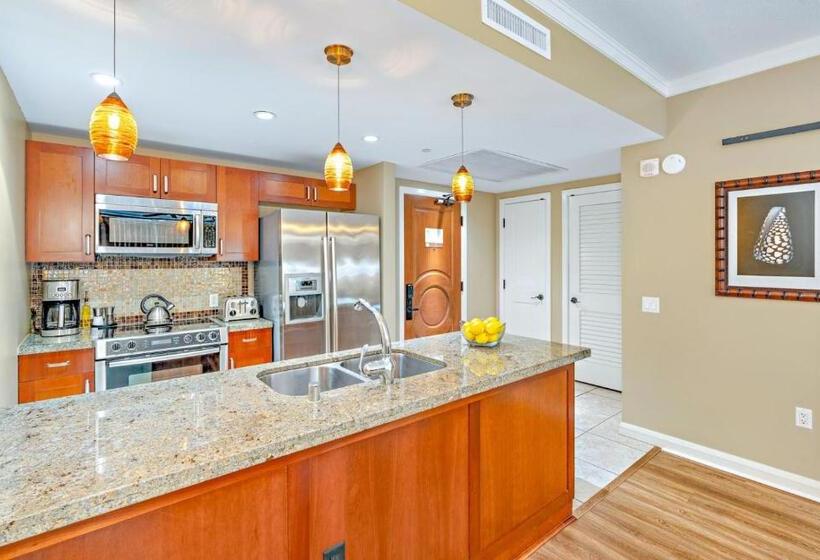 جناح ذو إطلالة جانبية على البحر, Honua Kai Resort And Spa By Maui Resort Rentals