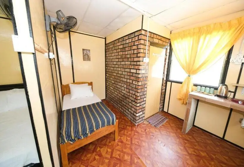スイート(家族用), Oyo 90960 Rajawali D Cabin Chalet Roomstay