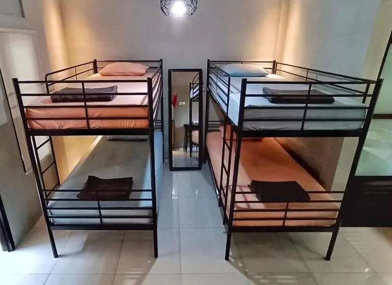 エコノミーシングルルーム, Oyo 93860 Wonosobo Bunkbed
