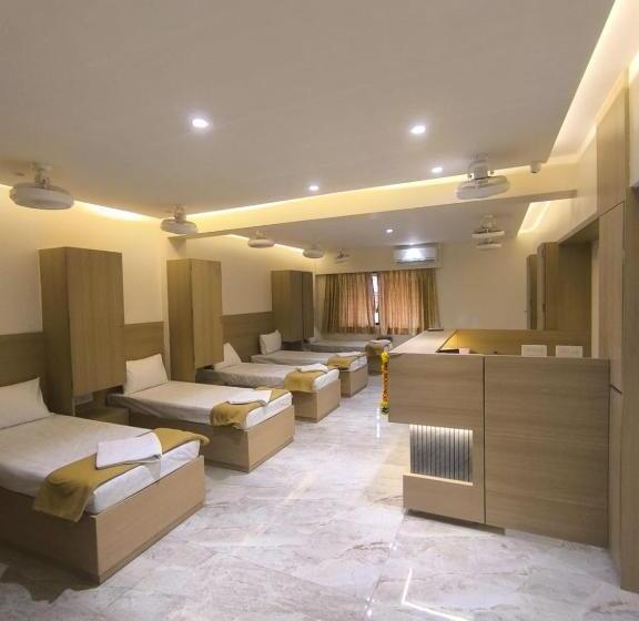 공동 객실, Raman Dormitory