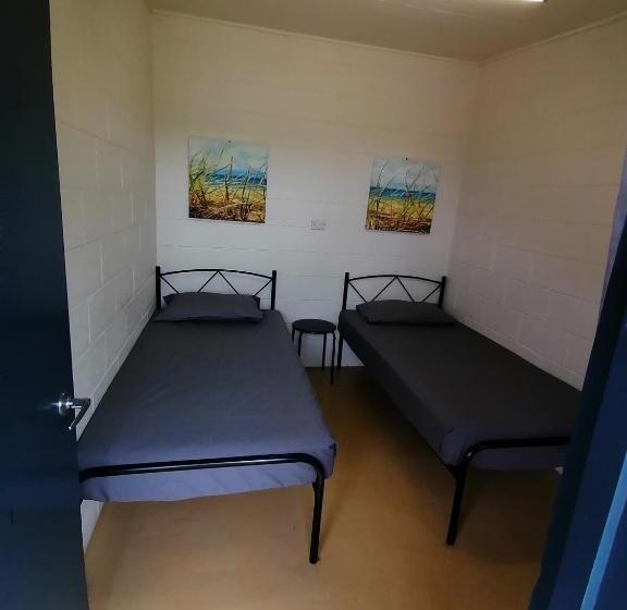 غرفة إقتصادية, Minjerribah Accommodation Standalone Unit