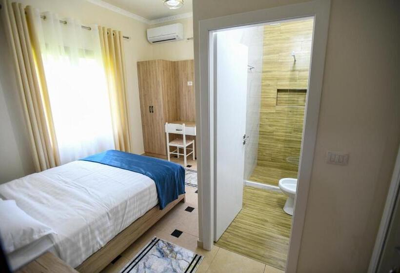 اتاق لوکس یک تخته, Villa Solitude